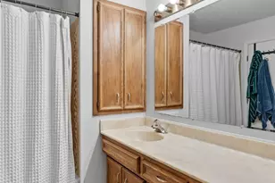 14258 Towers Ln, Eden Prairie, MN 55347 - Photo 12