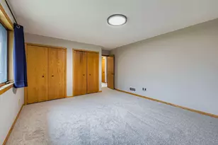 1012 Crystal Lake Rd E, Burnsville, MN 55306 - Photo 18