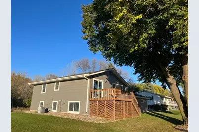 817 16th Street, Windom, MN 56101 - Photo 2