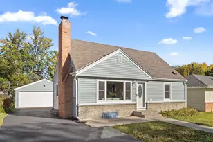 2221 Highland Pl, Columbia Heights, MN 55421 - Photo 14