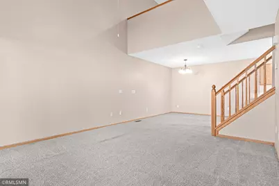 7813 Hemingway Avenue S, Cottage Grove, MN 55016 - Photo 2