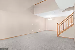 7813 Hemingway Ave S, Cottage Grove, MN 55016 - Photo 2