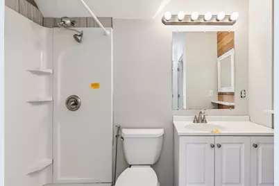 2015 Taylor Street NE, Minneapolis, MN 55418 - Photo 20
