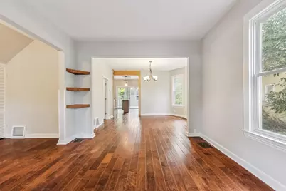 2015 Taylor Street NE, Minneapolis, MN 55418 - Photo 10