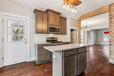2015 Taylor Street NE, Minneapolis, MN 55418 - Photo 8
