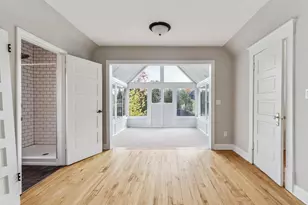 2015 Taylor Street NE, Minneapolis, MN 55418 - Photo 24