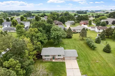 540 4th Street E, Wanamingo, MN 55983 - Photo 4