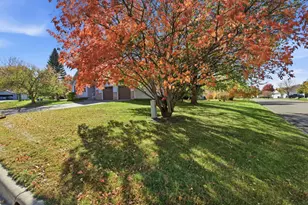 201 13th Ave SE, Saint Joseph, MN 56374 - Photo 28