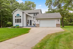 14205 Cherrywood Dr, Baxter, MN 56425 - Photo 4