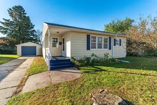 509 W Douglas Ave, Fergus Falls, MN 56537 - Photo 1