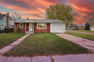 523 W Mill St, Paynesville, MN 56362 - Photo 1