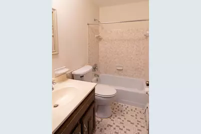 2690 Oxford Street N #247, Roseville, MN 55113 - Photo 18