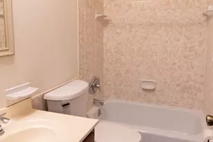 2690 Oxford St N, Roseville, MN 55113 - Photo 18