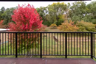 2690 Oxford St N, Roseville, MN 55113 - Photo 4