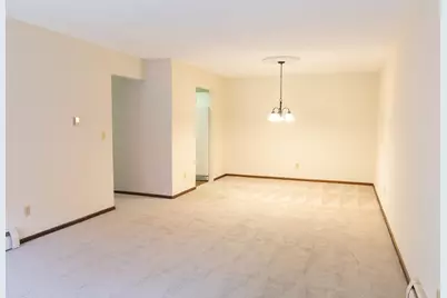 2690 Oxford Street N #247, Roseville, MN 55113 - Photo 6