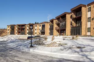 2690 Oxford St N, Roseville, MN 55113 - Photo 1