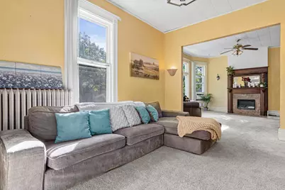 742 Holly Avenue, Saint Paul, MN 55104 - Photo 10