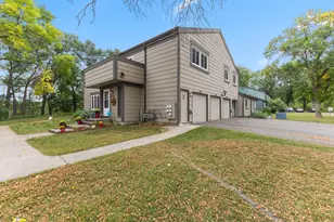 4812 Grenwich Way N, Oakdale, MN 55128 - Photo 22