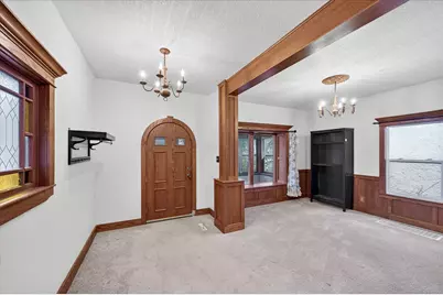 1039 Argyle Street, Saint Paul, MN 55103 - Photo 1