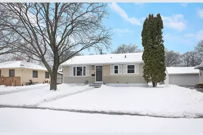 3424 Wilshire Place NE, Minneapolis, MN 55418 - Photo 2