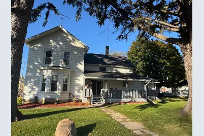 113 E 7th St, Saint Charles, MN 55972 - Photo 1