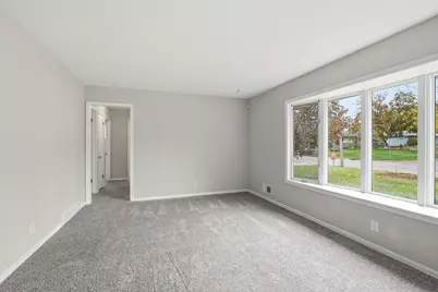 255 County Road C2 W, Roseville, MN 55113 - Photo 8