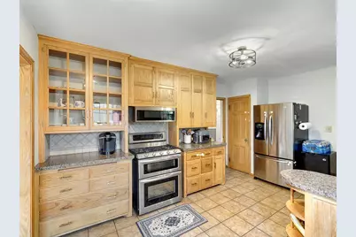 775 Wheelock Parkway E, Saint Paul, MN 55106 - Photo 8