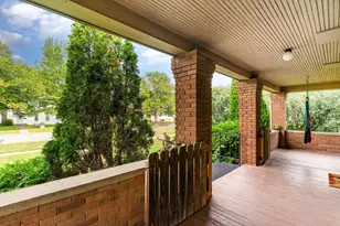 151 S Cedar St, Belle Plaine, MN 56011 - Photo 2