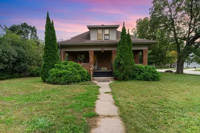 151 S Cedar Street, Belle Plaine, MN 56011 - Photo 1