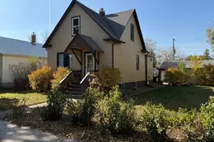 315 11th St N, Breckenridge, MN 56520 - Photo 1