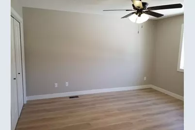 301 Lady Slipper Avenue NE, New Prague, MN 56071 - Photo 4