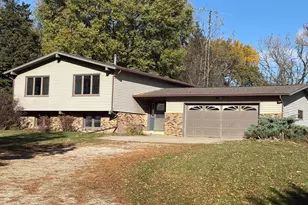 11623 375th Ave, Waseca, MN 56093 - Photo 2