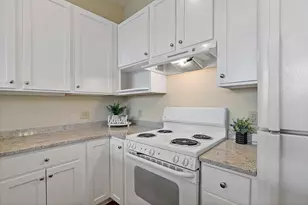 301 7th St W, Northfield, MN 55057 - Photo 8