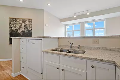 301 7th Street W #2204, Northfield, MN 55057 - Photo 10