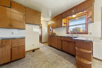 1043 Chase Avenue, Gibbon, MN 55335 - Photo 10