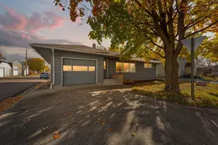 1043 Chase Ave, Gibbon, MN 55335 - Photo 2