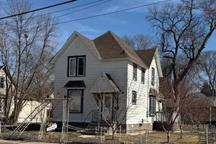 821 Madison Ave, Albert Lea, MN 56007 - Photo 1