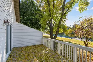 11339 Vessey Cir, Bloomington, MN 55437 - Photo 14