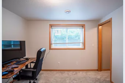 1105 37th Avenue S, Moorhead, MN 56560 - Photo 30