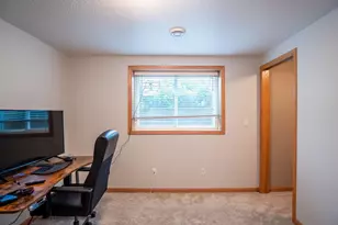 1105 37th Ave S, Moorhead, MN 56560 - Photo 30