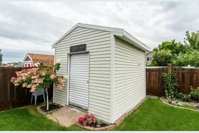 1105 37th Avenue S, Moorhead, MN 56560 - Photo 34