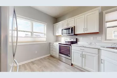 802 Escalade Lane SE, Owatonna, MN 55060 - Photo 10