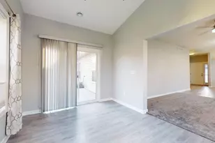 802 Escalade Ln SE, Owatonna, MN 55060 - Photo 12