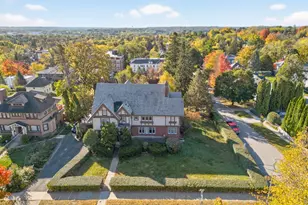 724 4th St SW, Rochester, MN 55902 - Photo 1