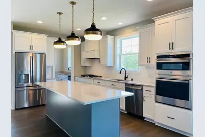 6525 Timber Arch Drive, Chaska, MN 55318 - Photo 4