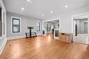 1048 Marshall Ave, Saint Paul, MN 55104 - Photo 6