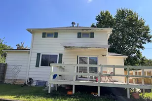 1704 Beech St, Saint Paul, MN 55106 - Photo 2