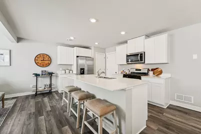 1908 Highview Terrace, Shakopee, MN 55379 - Photo 12