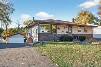 1377 Clarence Street, Saint Paul, MN 55106 - Photo 2