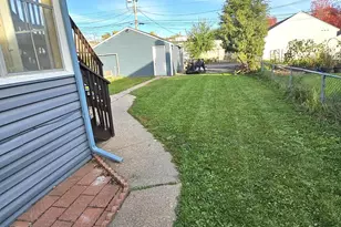 1136 Albemarle St, Saint Paul, MN 55117 - Photo 2